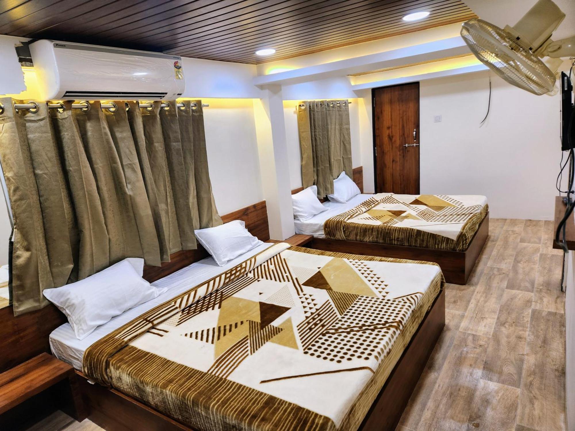 Hotel Anantshree Ujjain Exterior foto