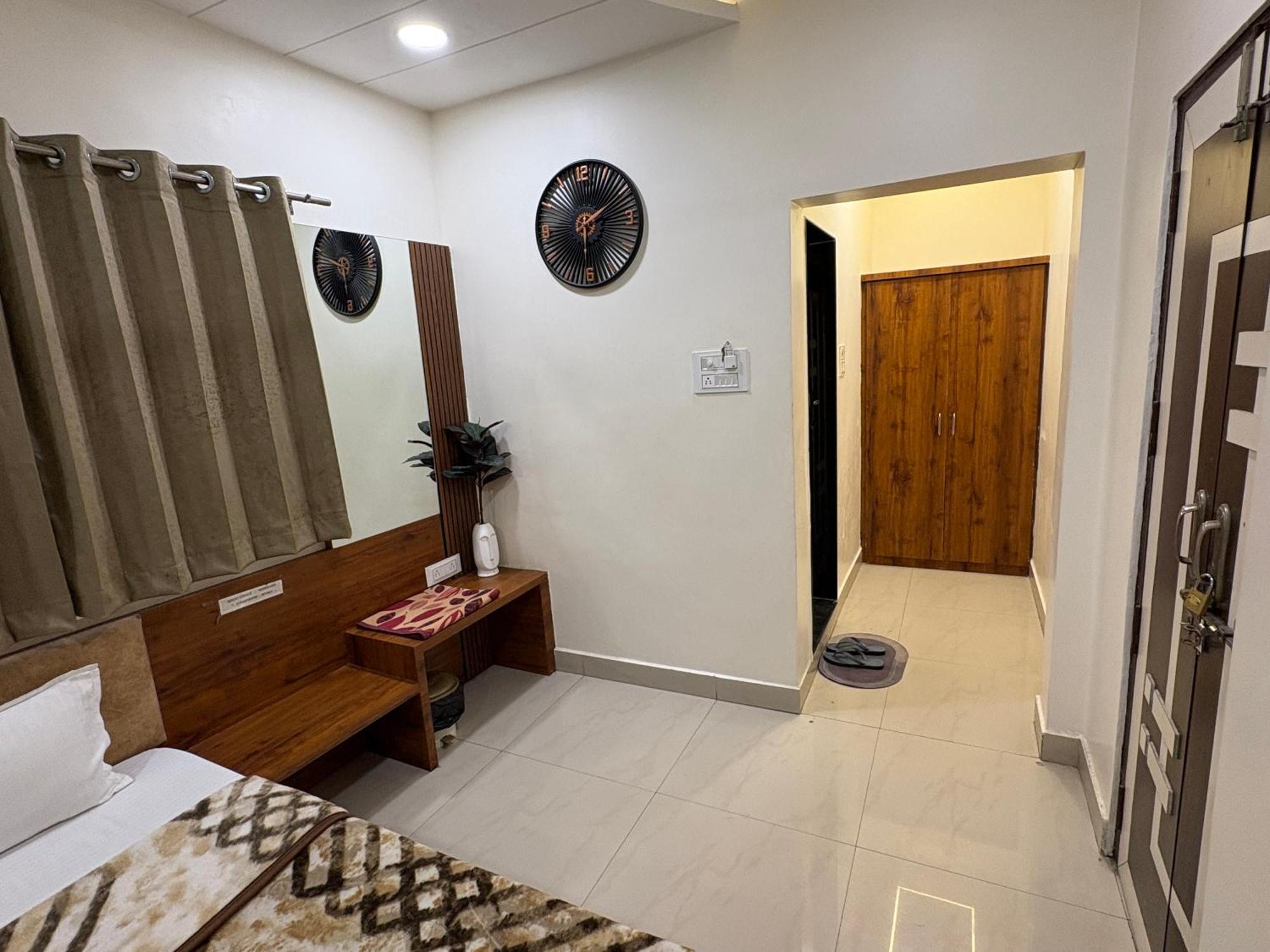Hotel Anantshree Ujjain Exterior foto