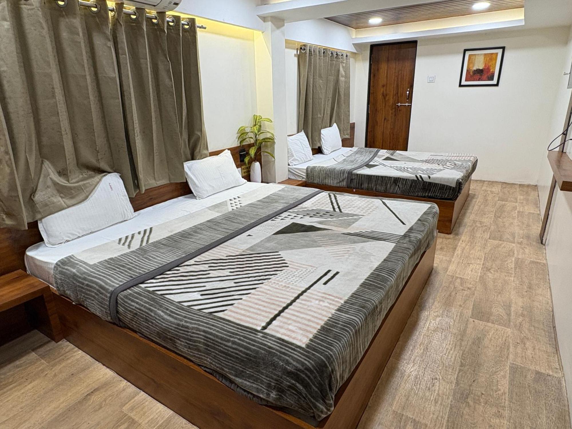 Hotel Anantshree Ujjain Exterior foto
