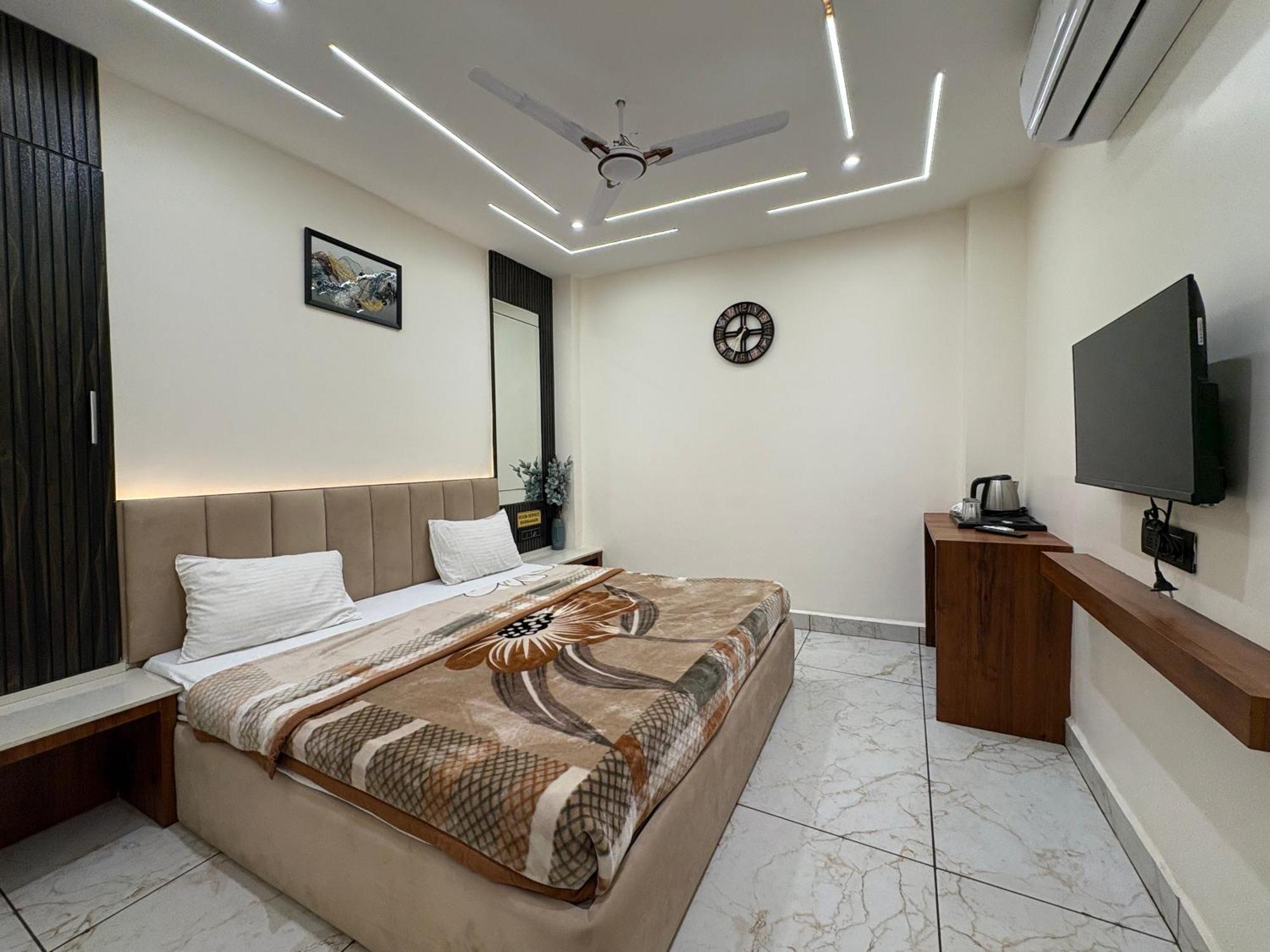 Hotel Anantshree Ujjain Exterior foto